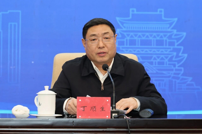 微信图片_2025-11-28_161831_997.jpg